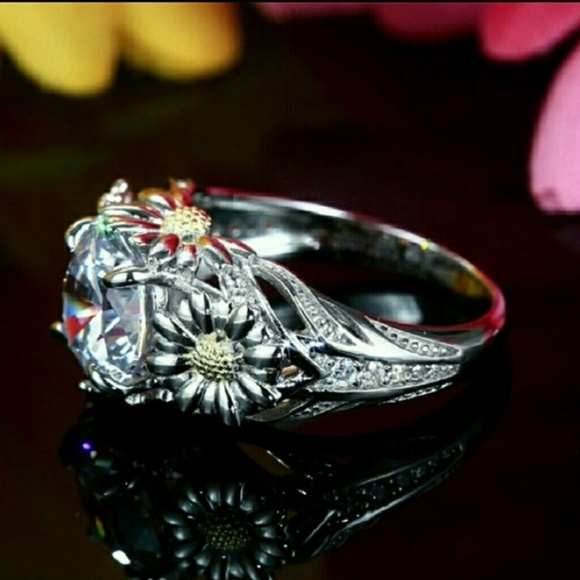 Silver Plated Sunflower Ring - Picture 3 of 7